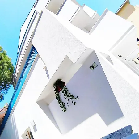 Appartement Erica Igea Marina