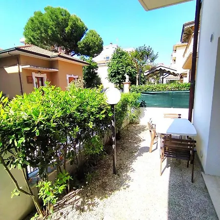 Appartement Erica Igea Marina
